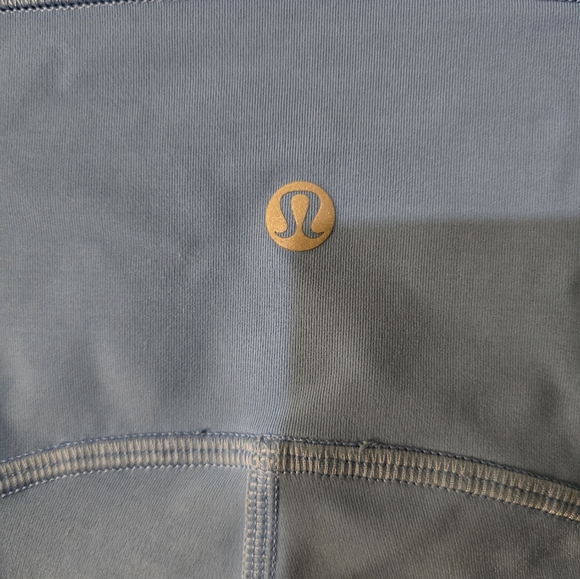 lululemon athletica Women's Blue Leggings - Picture 4 of 6